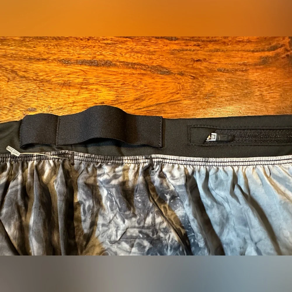 Nike Women’s  Trail Repel Running Shorts  Lined Black/White Size S DX1021-010 - Picture 9 of 11